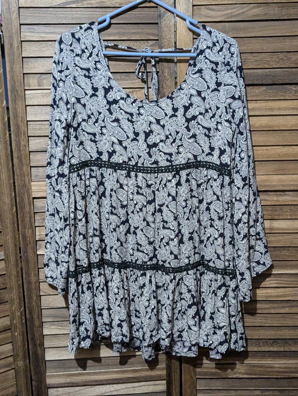 Alya Boho Black & White Paisley Tiered Tunic Top - Size Medium